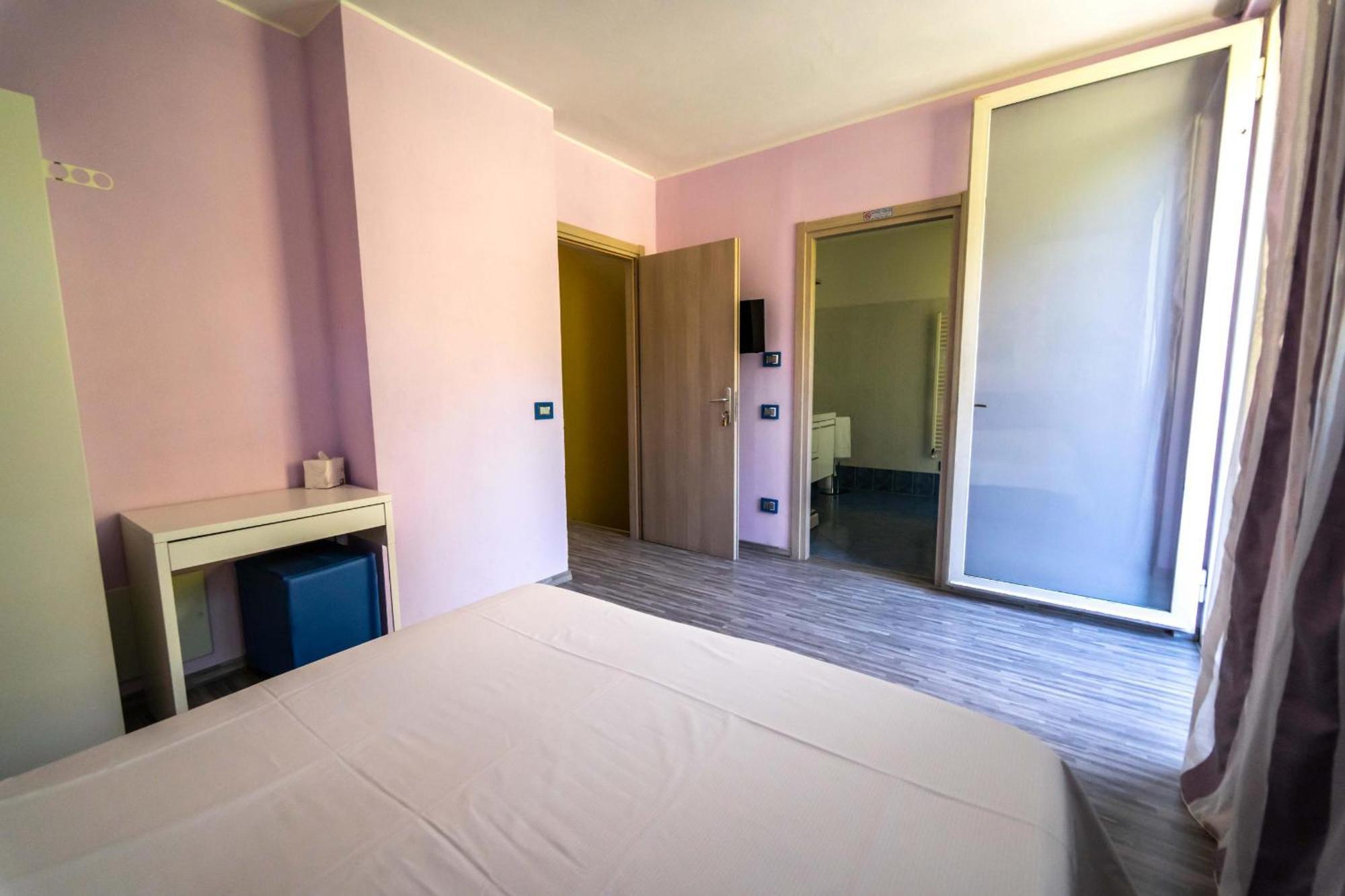 Montebello Lecco Værelse billede